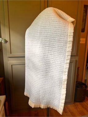 Vintage Chatham Acrylic Baby Blanket White Waffle Weave Satin Trim